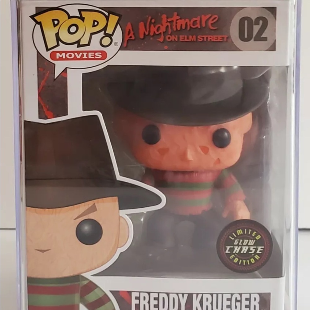 Funko pop! Movies A Nightmare On Elm Street Freddy Krueger 02 Glow Chase Vaulted